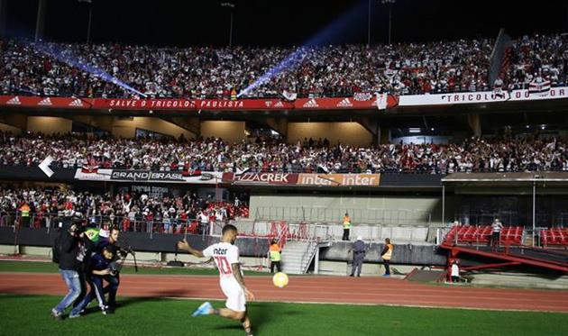 Презентация Алвеса, saopaulofc.net