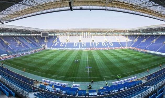 Днепр-Арена и Славутич-Арена утверждены в качестве мест проведения товарищеских матчей сборных