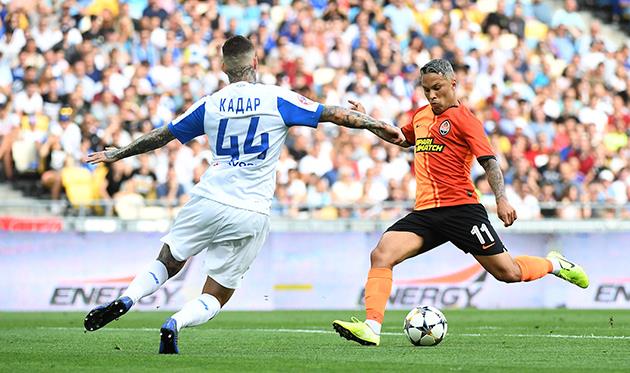 Марлос против Кадара, фото ФК Шахтер