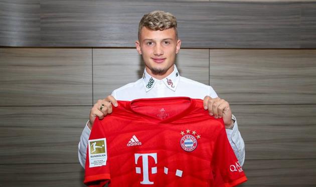 КЮИЗАНС, ФОТО ФК БАВАРИЯ