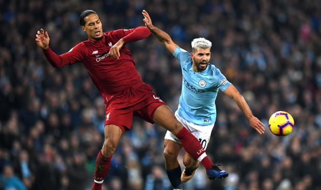 ВАН ДЕЙК ПРОТИВ АГУЭРО, ФОТО GETTY IMAGES