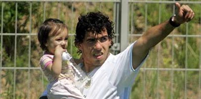 Карлос Тевес стал 