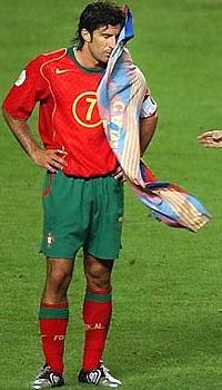 Фигу до сих пор помнит 