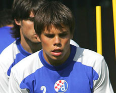 Огнен Вукоевич