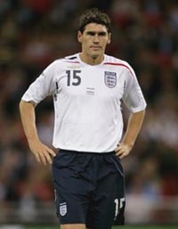 Гарет Барри