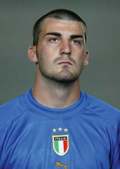 Чезаре Бово