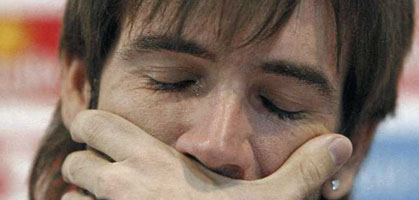 Хватит уже мучать человека...photobucket.com