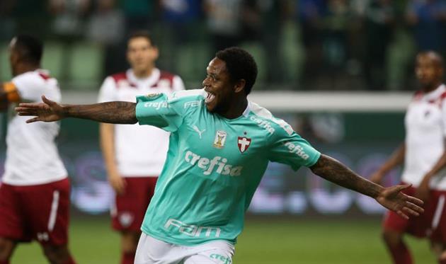Луис Адриано, palmeiras.com.br
