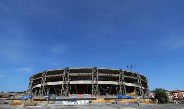 Стадио Сан-Паоло выглядит не очень привлекательно как изнутри, так и снаружи, Getty Images