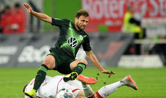 Вольфсбург оступился в Дюссельдорфе перед матчем против Александрии