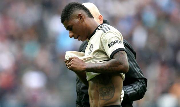 Маркус Рашфорд покидает поле, getty images