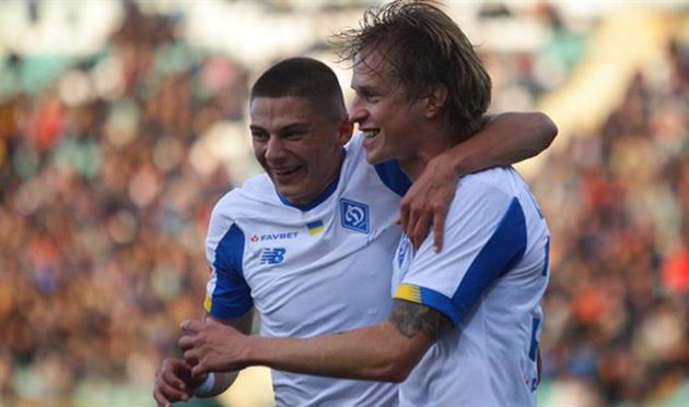 виталий миколенко и артём шабанов отмечают взятие ворот, фк динамо