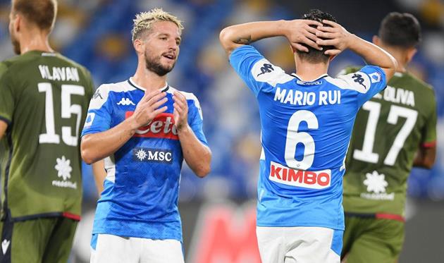 Наполи - Кальяри, Getty Images