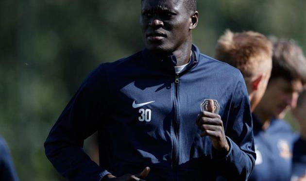 Папа Гуйе, фото СК Днепр-1