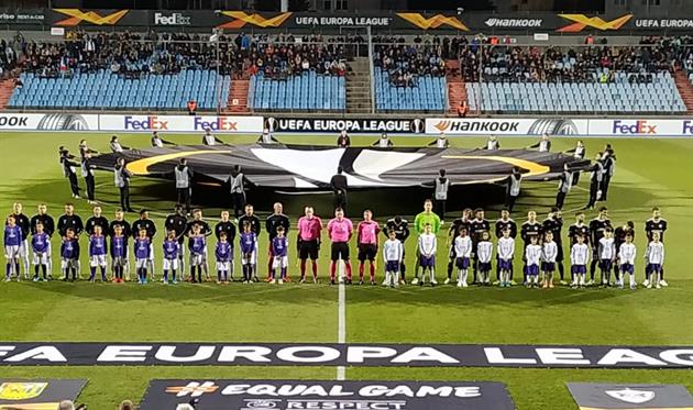 Команды перед матчем Дюделанж - Карабах, фото Карабах