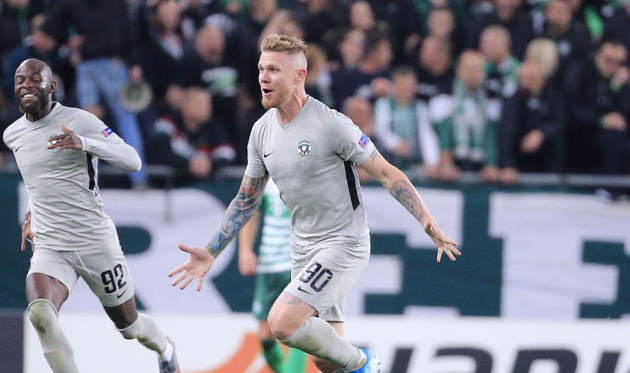 РАФАЭЛЬ ФОРСТЕР, ФОТО ЛУДОГОРЕЦ