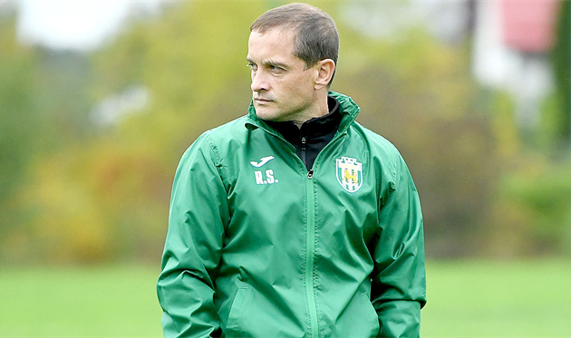 Роман Санжар, ФК Карпаты