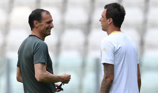 Массимилиано Аллегри и Марио Манджукич, Getty Images