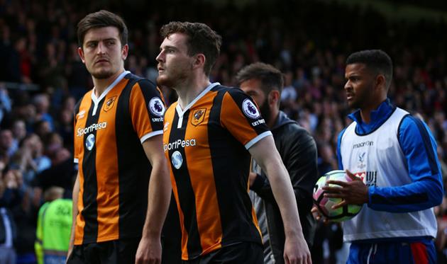 Энди Робертсон и Гарри Магуайр, Getty Images