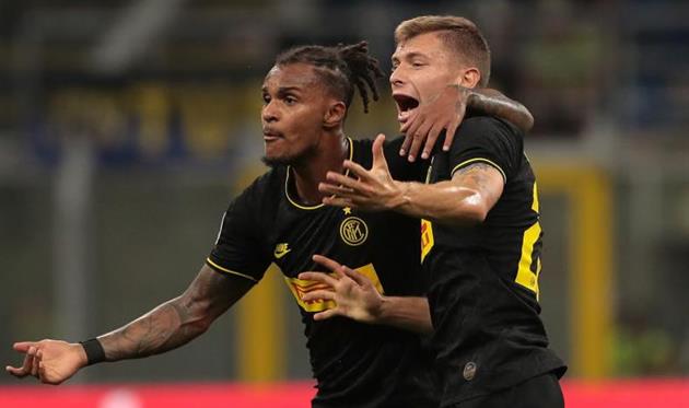 Валентино Лазаро (слева), Getty Images 