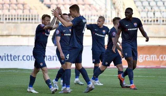 Празднование успеха игроками Мариуполя, фото ФК Мариуполь