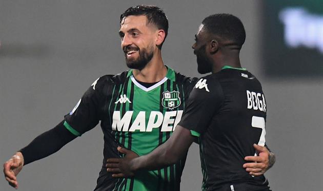 РАДОСТЬ ИГРОКОВ САССУОЛО, ФОТО GETTY IMAGES