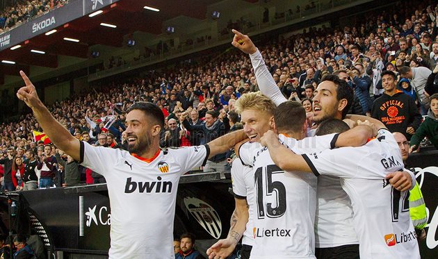 Игроки Валенсии, фото Валенсия