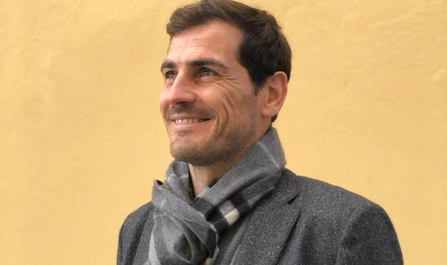 Икер Касильяс, twitter.com/IkerCasillas