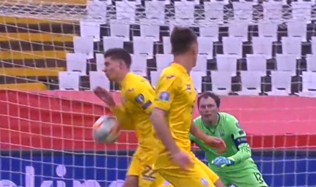 МОМЕНТ С ПЕНАЛЬТИ, ФОТО: СКРИНШОТ