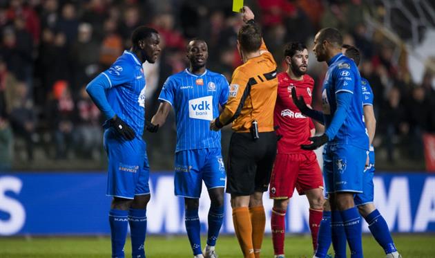 Антверпен - Гент, twitter.com/KAAGent 