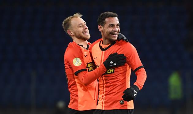 БОЛБАТ И АЛАН ПАТРИК, ФОТО ФК ШАХТЕР