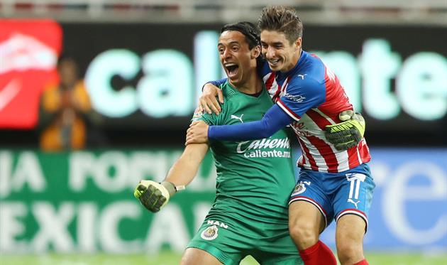 Антонио Родригес (слева), Getty Images