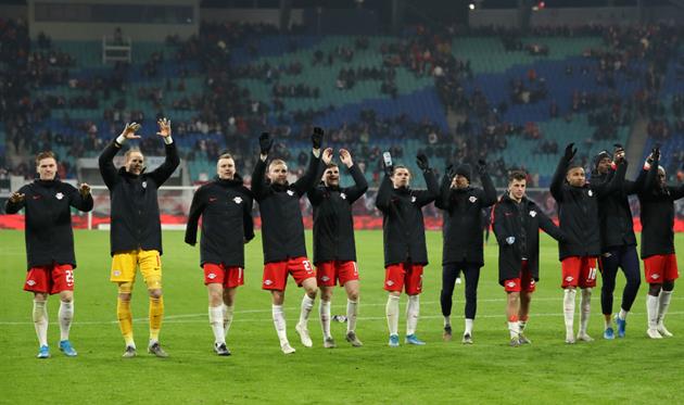 радость игроков Лейпцига, getty images