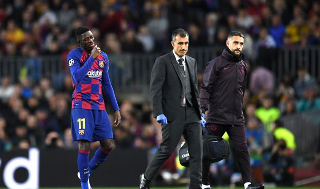 Усман Дембеле покидает поле, Getty Images