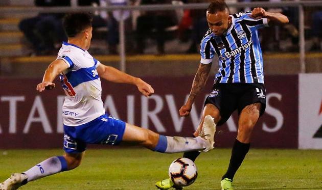 Эвертон (справа), getty images