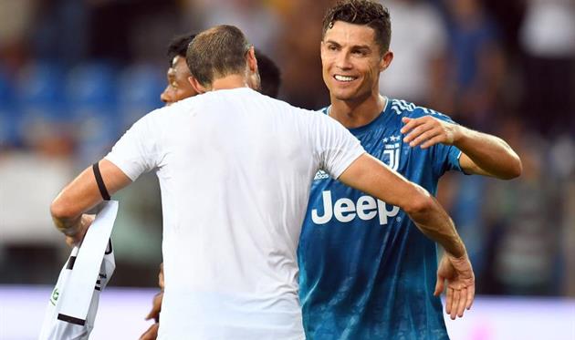 Джорджо Кьеллини и Криштиану Роналду, Getty Images