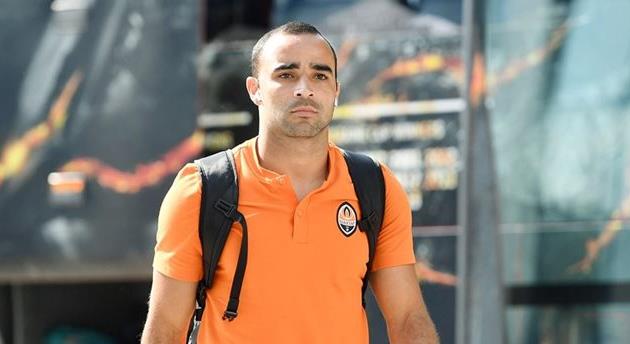 Исмаили, ФК Шахтер 