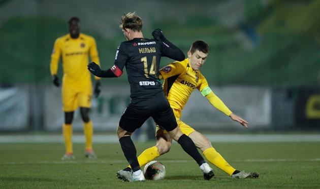 Кравченко в матче с Колосом, СК Днепр-1