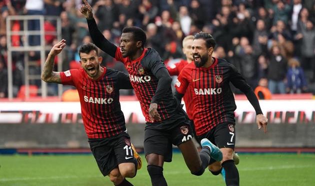 Кайоде, twitter.com/GaziantepFK