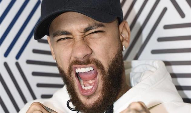 Неймар, France Football