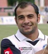 Деми придется подождать