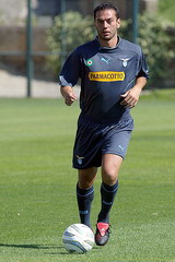 Лучано Дзаури