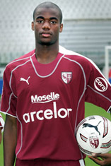 Себастьен Бассонг