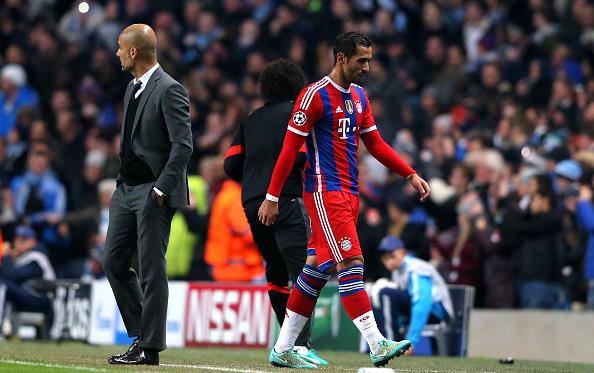 Хосеп Гвардиола и Мехди Бенатья, Getty Images