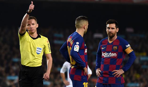 Арбитр Эрнандес Эрнандес всем доволен, ФОТО GETTY IMAGES