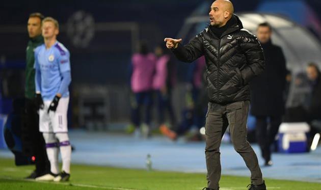 Хосеп Гвардиола и Александр Зинченко, Getty Images