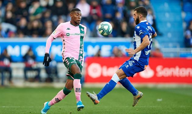 Алавес — Бетис, twitter.com/RealBetis