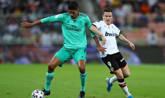 Рафаэль Варан (слева), Getty Images