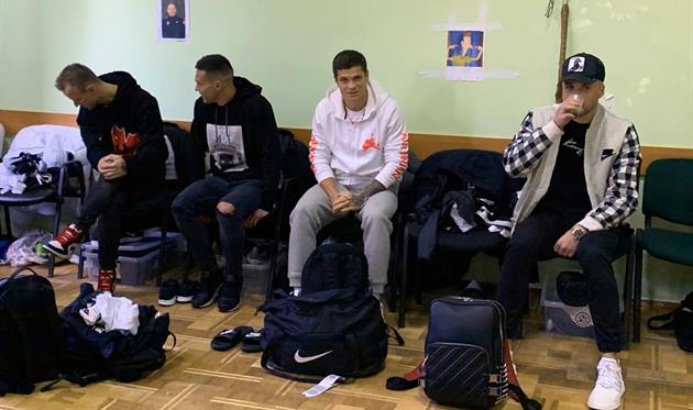 игроки Зари прибыли на сбор, фото ФК Заря