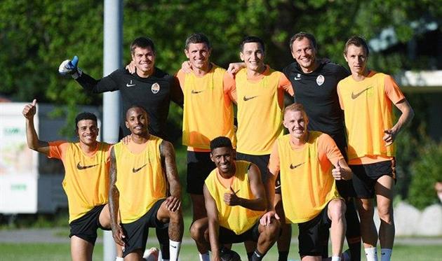 фото фк шахтер